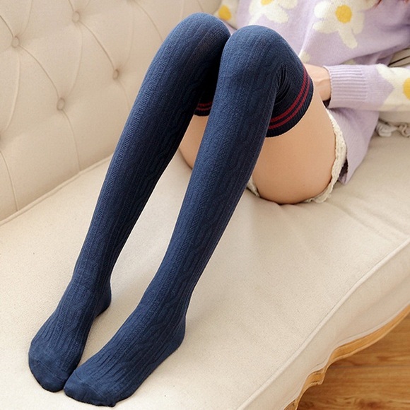 Sexy Striped Cable Knit Navy Over the Knee Socks - Picture 4 of 11